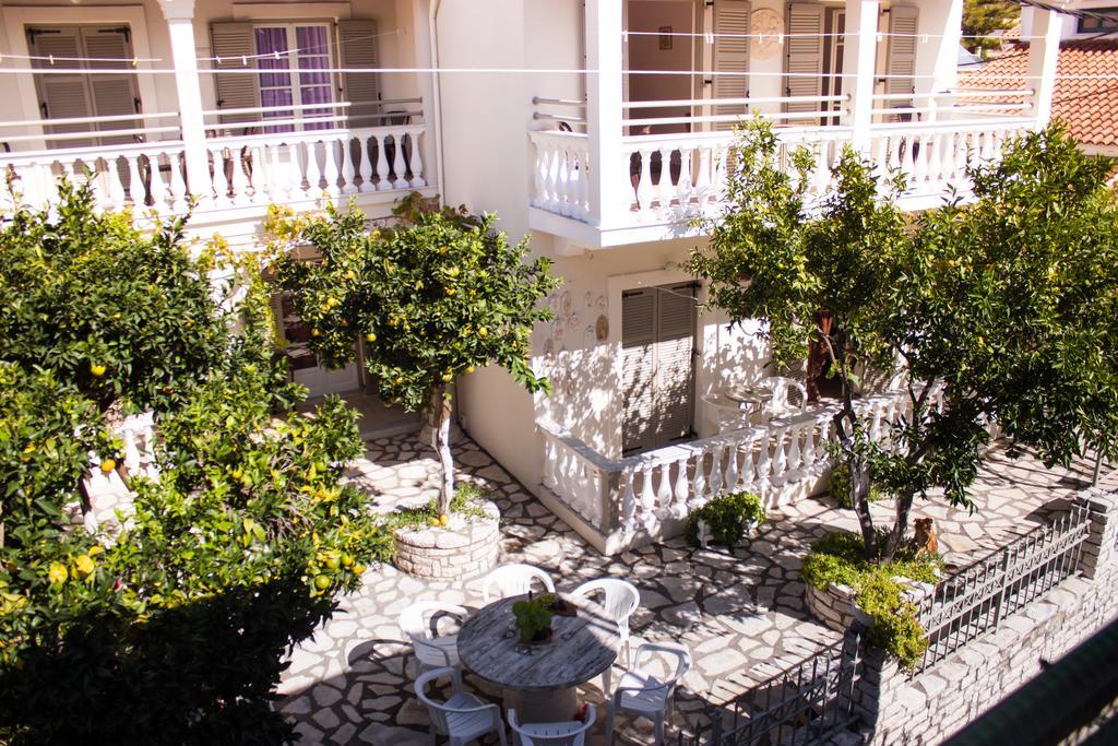 The Orange Garden Apartment Kassiopi Luaran gambar